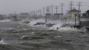 Hermine deja 2 muertos