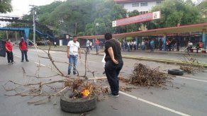 Suspenden clases en campus central de la UP tras enfrentamientos