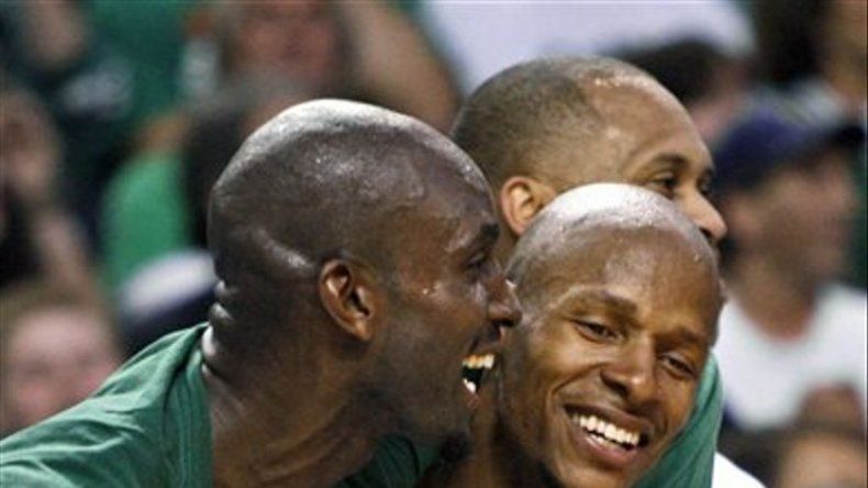 Los Celtics vencen a Lakers, ganan la final
