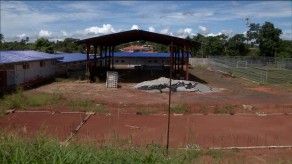 Piden reactivar reparación de 49 centros educativos