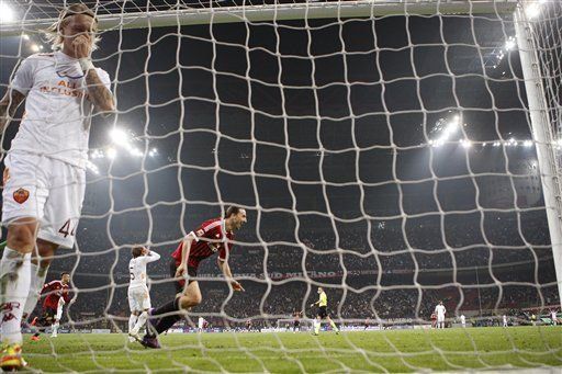 Campeones: Duelo estelar entre Messi e Ibrahimovic