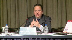 Venezuela modifica sistema cambiario y posibilita compra libre de dólares