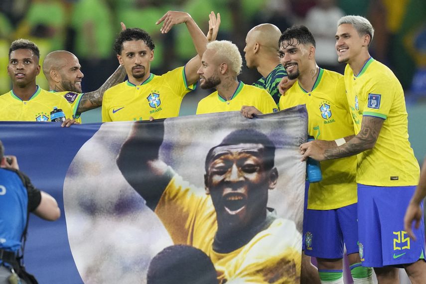 Así los jugadores de la selección de Brasil le enviaban sus deseos de mejoría durante Qatar 2022.