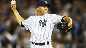 Se cancela vuelo de Mariano Rivera a Panamá por nevada