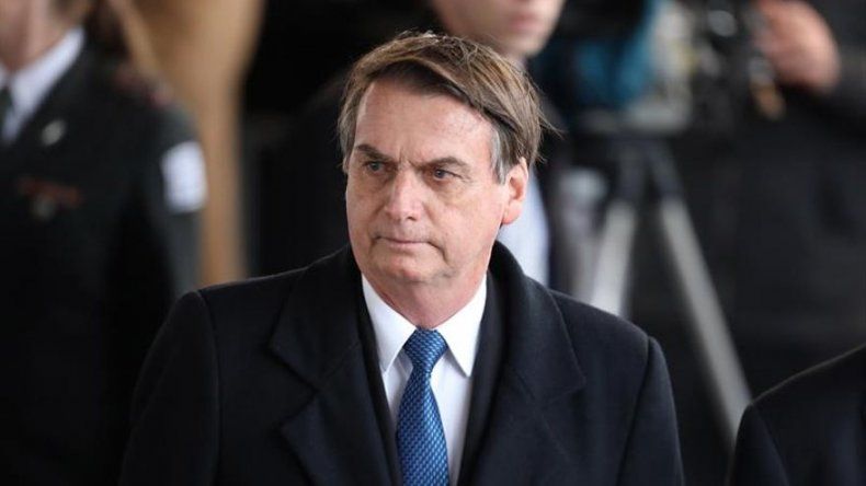 Salpican a empresa española con envío de mensajes pro Bolsonaro en campaña