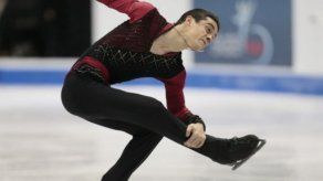 Victoria de español Fernández en Grand Prix de patinaje artístico