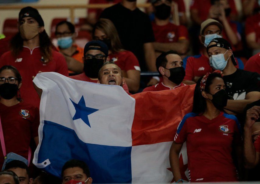 Las gradas del Estadio Rommel Fernández cobraron vida con el partido entre Panamá y Costa Rica.
