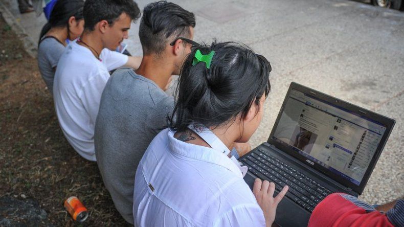 Cuba tiene 150.000 internautas, el doble que en 2014