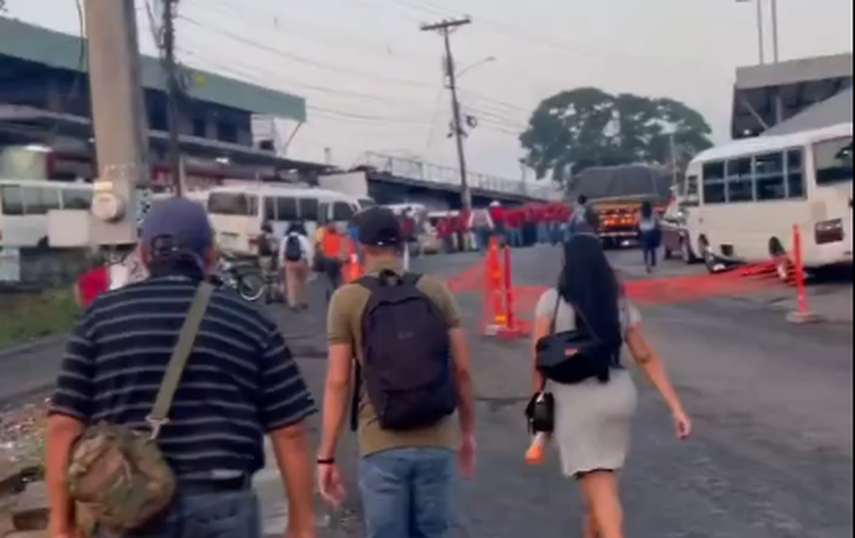 Paro de Transportistas en Panamá Norte