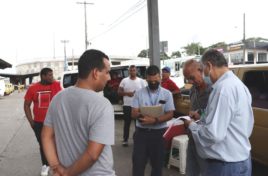 Personal de Asesoría Legal de la ATTT ha visitado en los últimos días piqueras de San Miguelito y Panamá Norte tras reporte hechos al 311.
