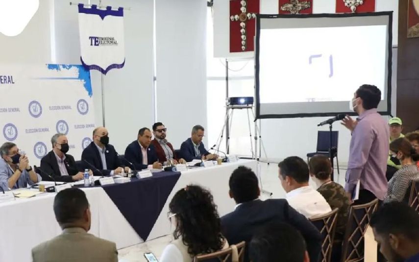 El pasado domingo el Tribunal Electoral y precandidatos establecieron la metodología para la revisión de los videos de las firmas de apoyos.