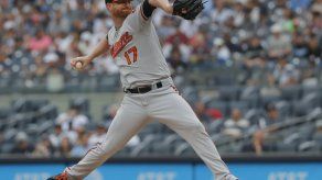 Gray y los Yanquis se desploman y pierden 7-5 ante Orioles