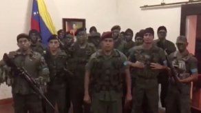 Grupo militar se subleva en norte de Venezuela y es reducido por el Ejército
