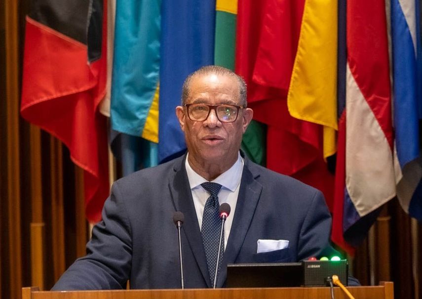 El doctor Camilo Alleyne﻿.