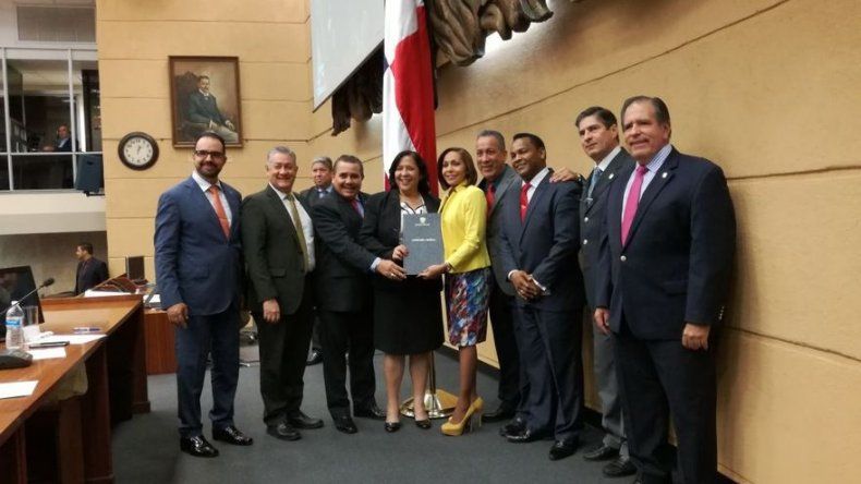 Aprueban en 3er debate proyecto que crea Viceministerio de Infraestructura en el Meduca