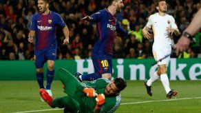Barcelona noquea a la Roma con par de autogoles
