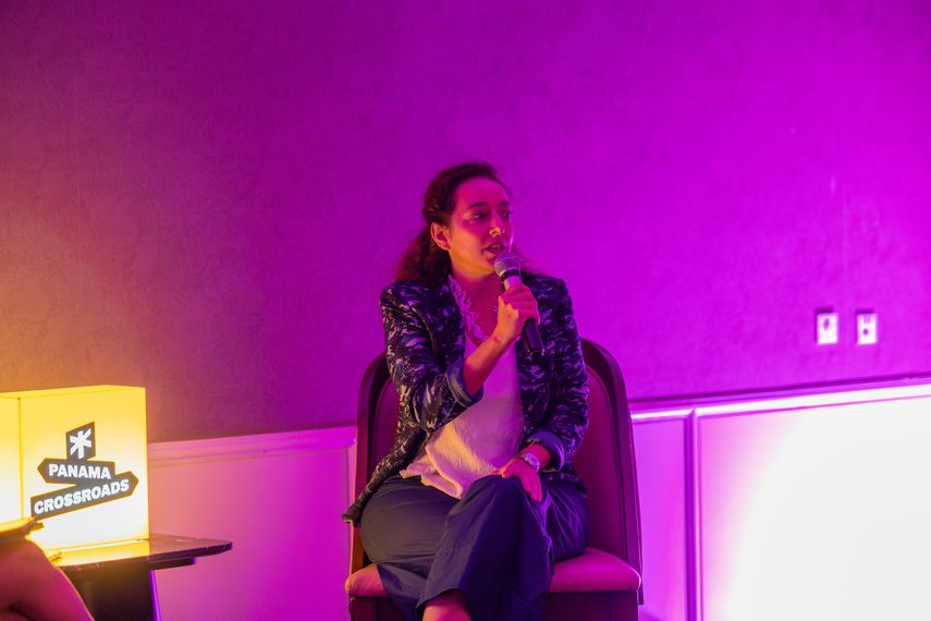 Elena González, Centro Cultural de España. Elena González, Centro Cultural de España.