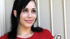 Acusan de fraude a la octomamá en California