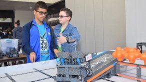 Inventores de toda gama se dan cita en una feria de creadores independientes