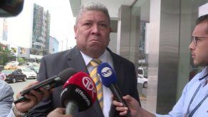 “Mejor porque ya estoy cansado de viajar”