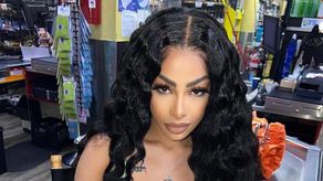 Yailin La Más Viral se lleva tremendo susto durante un concierto&nbsp;