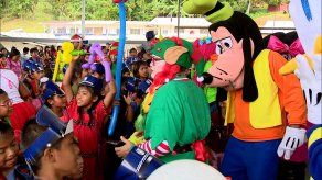 Realizan fiesta de Navidad para niños de la comarca Ngäbe Buglé