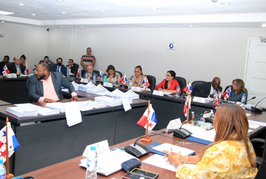 MINSA solicita traslado de partida para fortalecer hospitales en el país