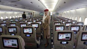 Emirates salva A380 de Airbus con pacto de 16.000 millones