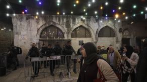 A lo largo de las últimas dos semanas, unos 300 palestinos han resultado heridos en enfrentamientos en este lugar de la Ciudad Vieja de Jerusalén.