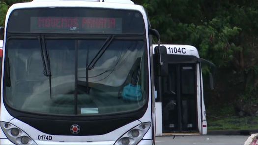 Metrobuses de MiBus. 