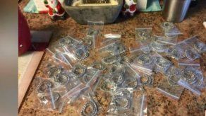 Devuelve 47 brazaletes de diamantes que recibió por error