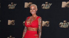 Amber Rose defiende el vello púbico