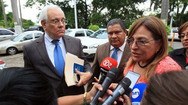 Herrera y Doens a la expectativa por decisión crucial de la CSJ sobre caso pinchazos