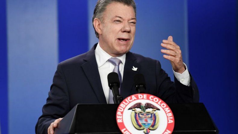 Santos pide al Congreso aprobar con urgencia ley de justicia para la paz