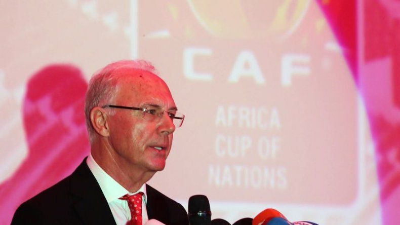 La FIFA levantó la suspensión de Franz Beckenbauer
