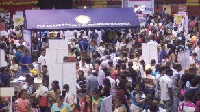 Panameños participan en mega feria de empleos Panameños participan en mega feria de empleos