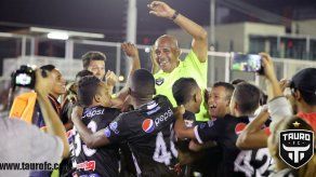 Mendieta sale del Sporting SM y llega al banquillo Noel Gutiérrez