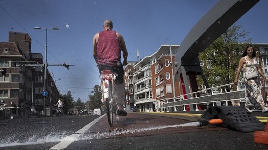 La lluvia ha sido escasa en Holanda este verano, y la sequía al norte y este significa que disminuye el caudal de los ríos que van al país.