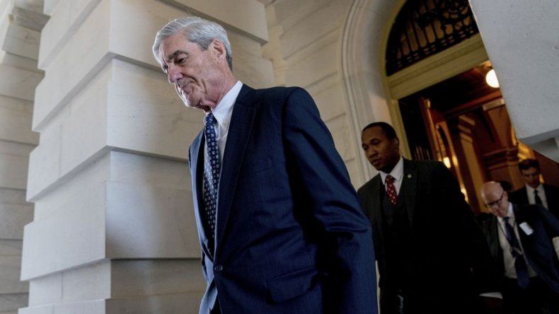 Trump dice que investigación de Mueller es cacería de brujas