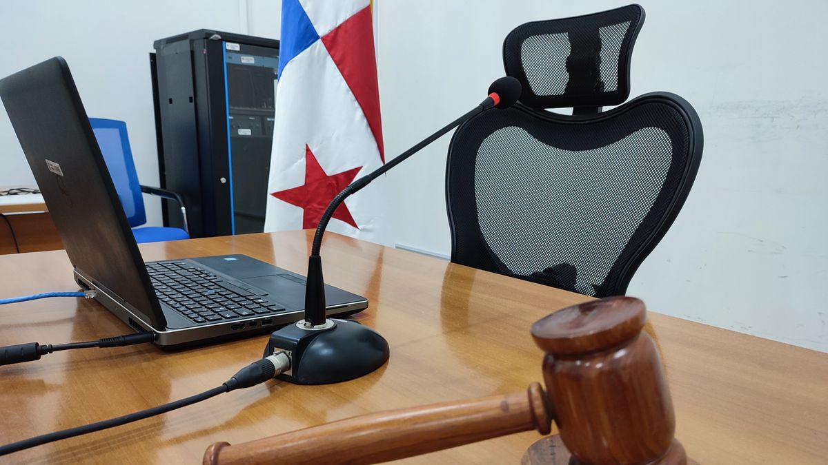 Condenan a tres personas por blanqueo de capitales Condenan a tres personas por blanqueo de capitales