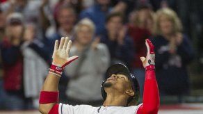 Indios superan a Orioles; hilvanan 18vo triunfo