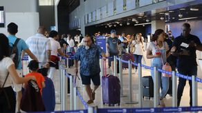 El Aeropuerto Internacional de Tocumen cerró el 2022 con el tráfico de 15,779,103 millones de pasajeros, lo que representa 6,615,105 millones de pasajeros más que en el año 2021.