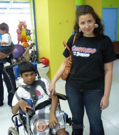 Visita de los soñadores a Nutre Hogar