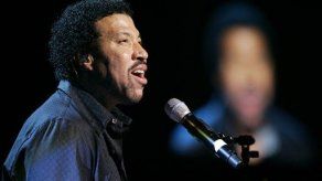 Lionel Richie y Commodores planean juntarse para gira