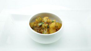 Estofado de papas con marisco – Edy y Alonso