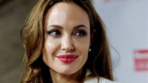 Celebridades dan su apoyo a Angelina Jolie
