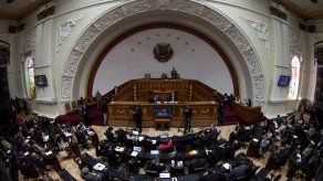 Oposición venezolana aprobará ley de referendo revocatorio