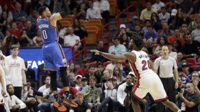 Westbrook logra su 15to triple doble de la campaña