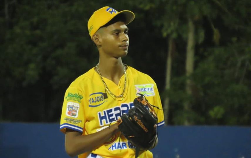 Béisbol Juvenil 2024: Herrera blanqueó a Metro