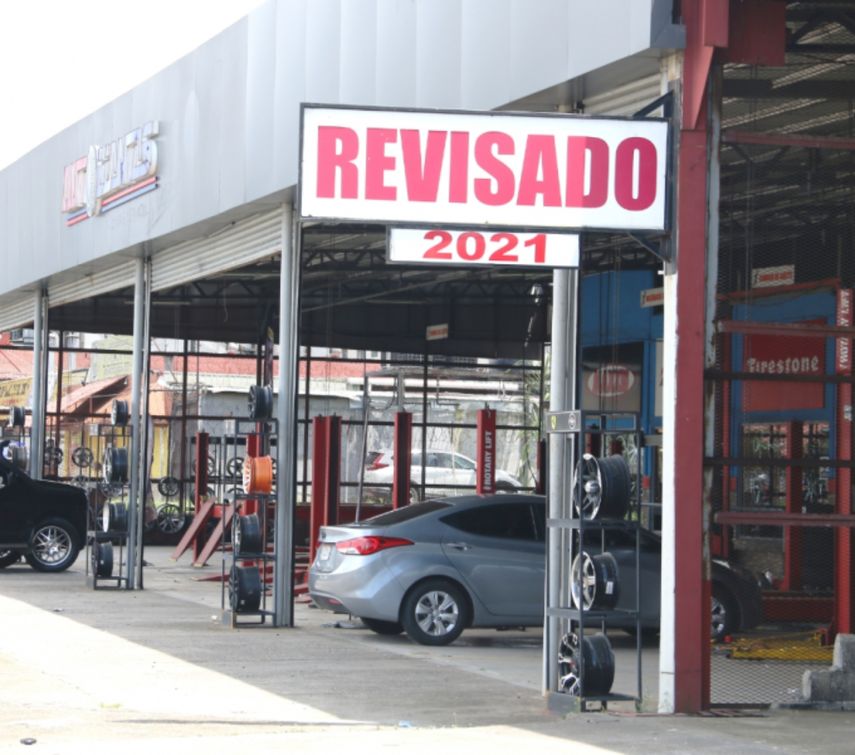 Revisado vehicular.
